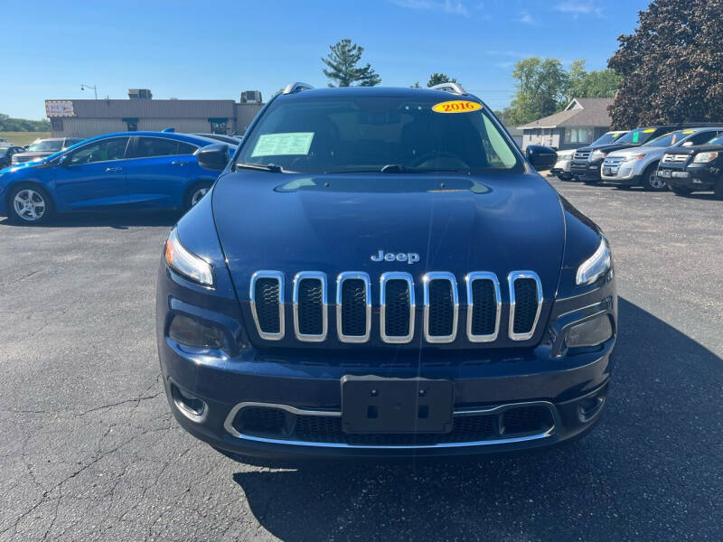 2016 Jeep Cherokee for sale at River Motors in Portage WI