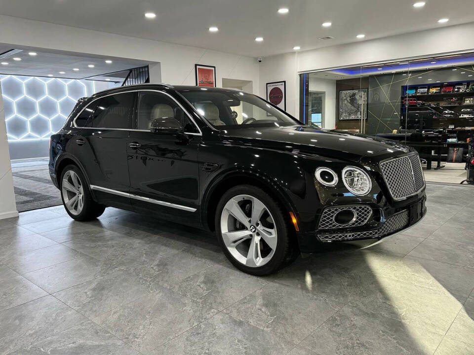 2017 Bentley Bentayga for sale at Alpha Auto Long Island in Westbury, NY