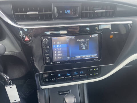 2017 Toyota Corolla iM