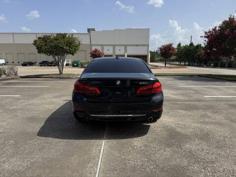 2017 BMW 5 Series 530i
