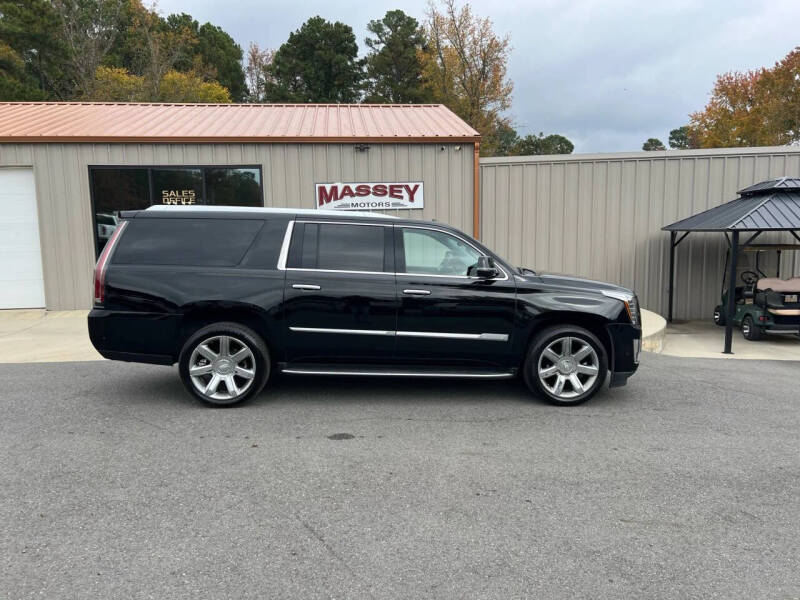 2020 Cadillac Escalade ESV Luxury