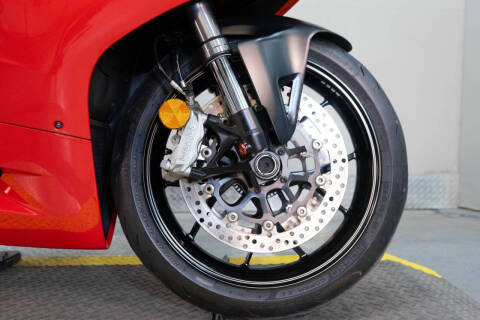2021 Ducati Panigale V2