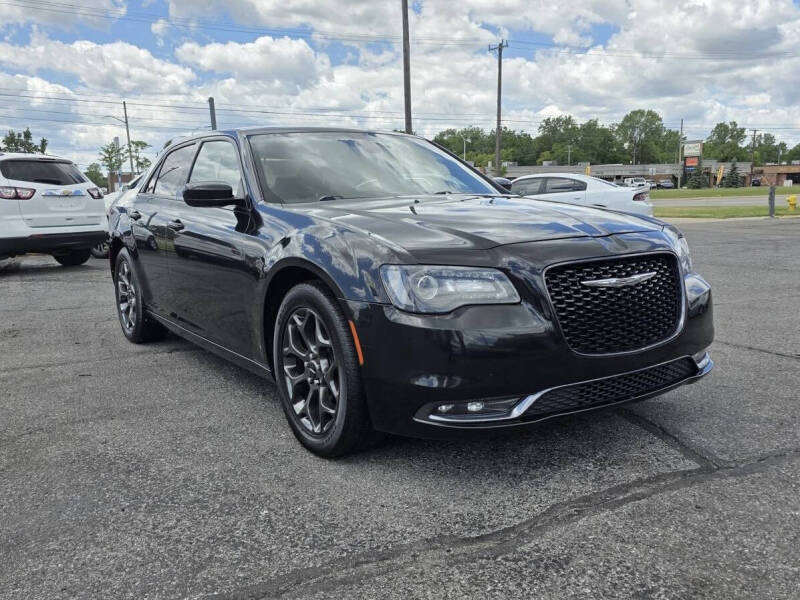 2016 Chrysler 300 S