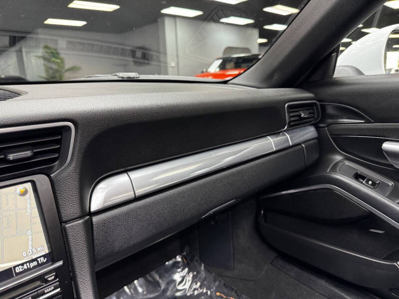 2015 Porsche 911 Carrera S