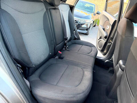 2019 Kia Soul +