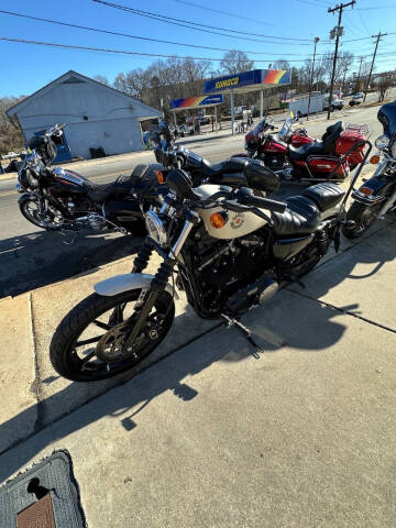 2022 Harley-Davidson XL883N IRON