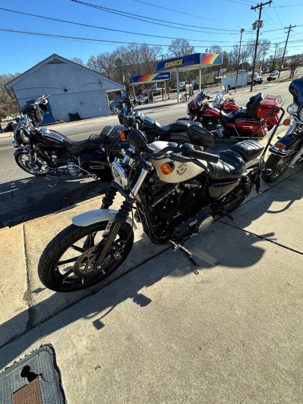 2022 Harley-Davidson XL883N IRON