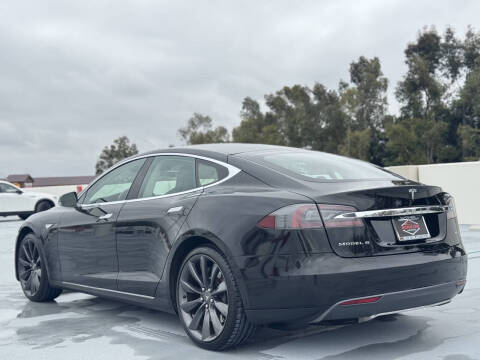 2013 Tesla Model S