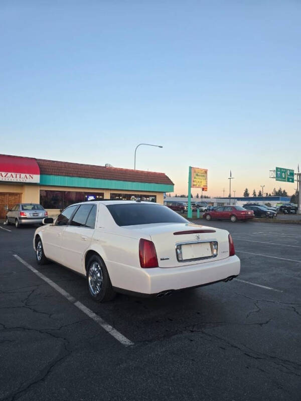 2004 Cadillac DeVille