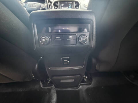 2018 GMC Acadia SLE-2