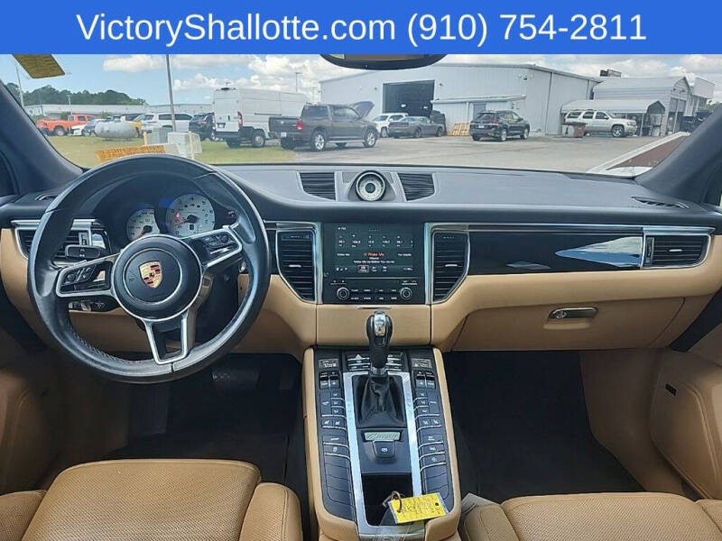 2018 Porsche Macan S