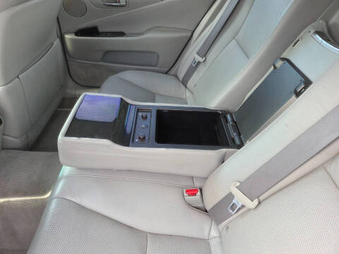 2011 Lexus LS 460