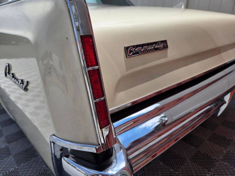 1967 Lincoln Continental
