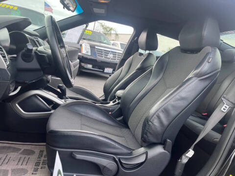 2016 Hyundai Veloster