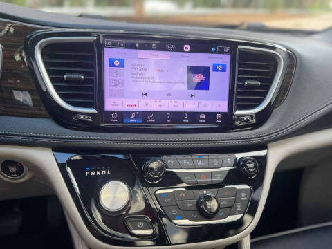 2022 Chrysler Pacifica Limited