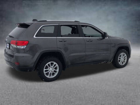 2019 Jeep Grand Cherokee Laredo E