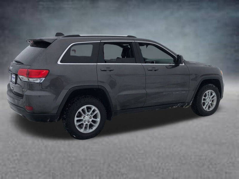 2019 Jeep Grand Cherokee Laredo E