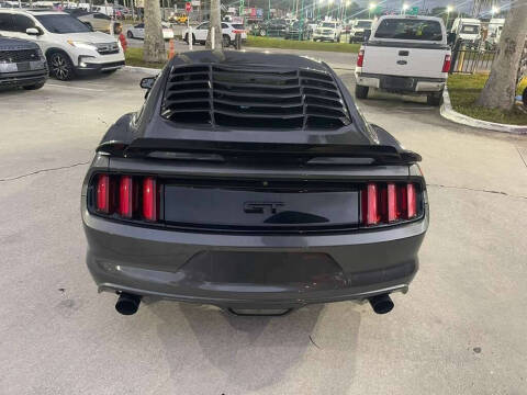 2017 Ford Mustang GT Premium