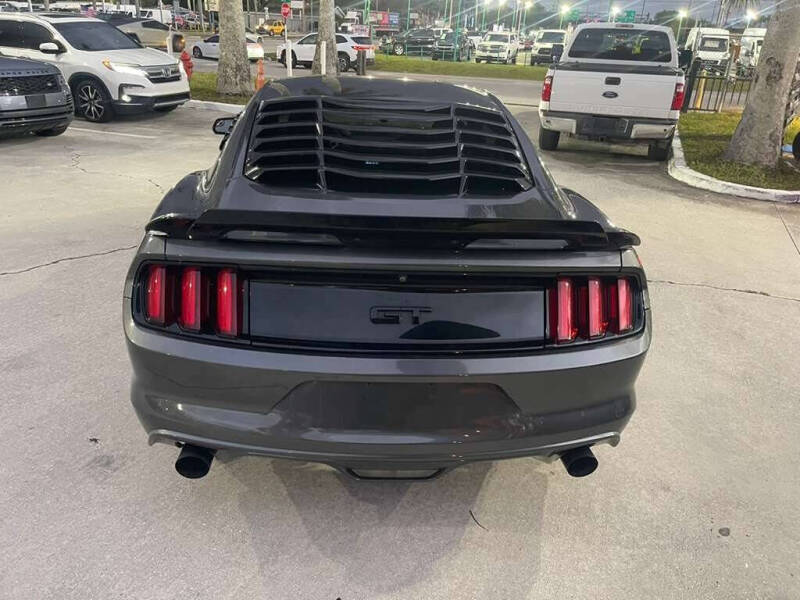 2017 Ford Mustang GT Premium