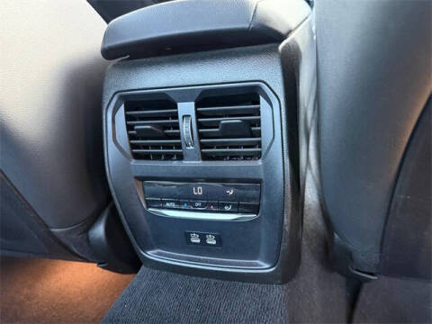 2024 BMW 3 Series 330i xDrive