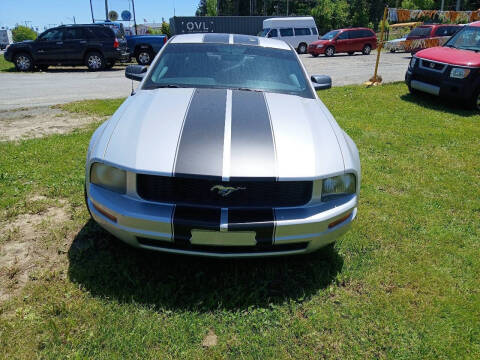 2007 Ford Mustang V6 Deluxe