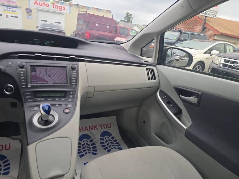 2010 Toyota Prius II