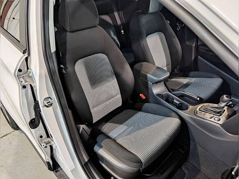 2021 Hyundai Kona SEL Plus