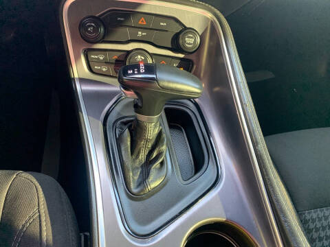 2016 Dodge Challenger SXT