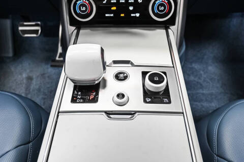 2023 Land Rover Range Rover P530 SV LWB