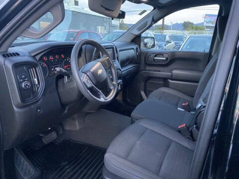 2022 Chevrolet Silverado 1500 Custom