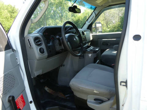 2013 Ford E-Series E-250