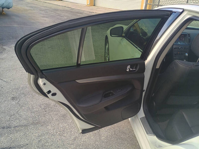 2013 Infiniti G37 Sedan Sport