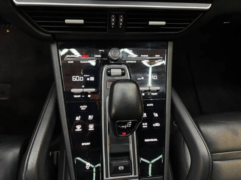 2020 Porsche Cayenne
