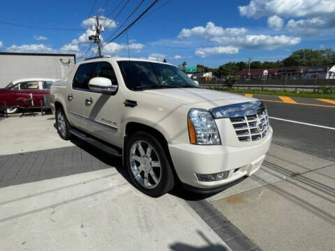 2012 Cadillac Escalade for sale at Classic Car Deals in Cadillac MI