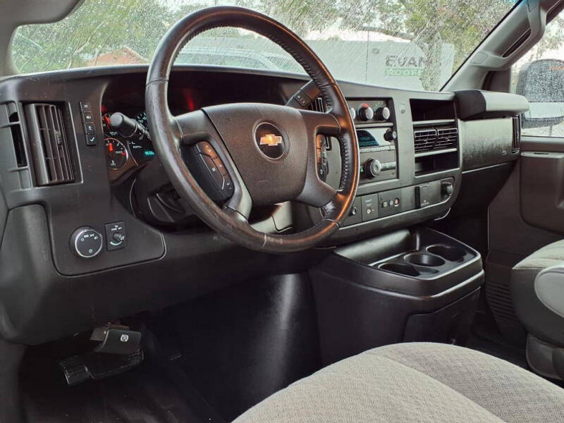 2020 Chevrolet Express 2500