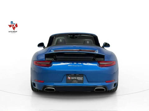 2017 Porsche 911 Carrera