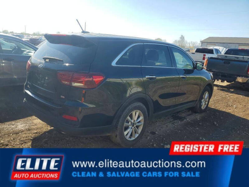2019 Kia Sorento LX