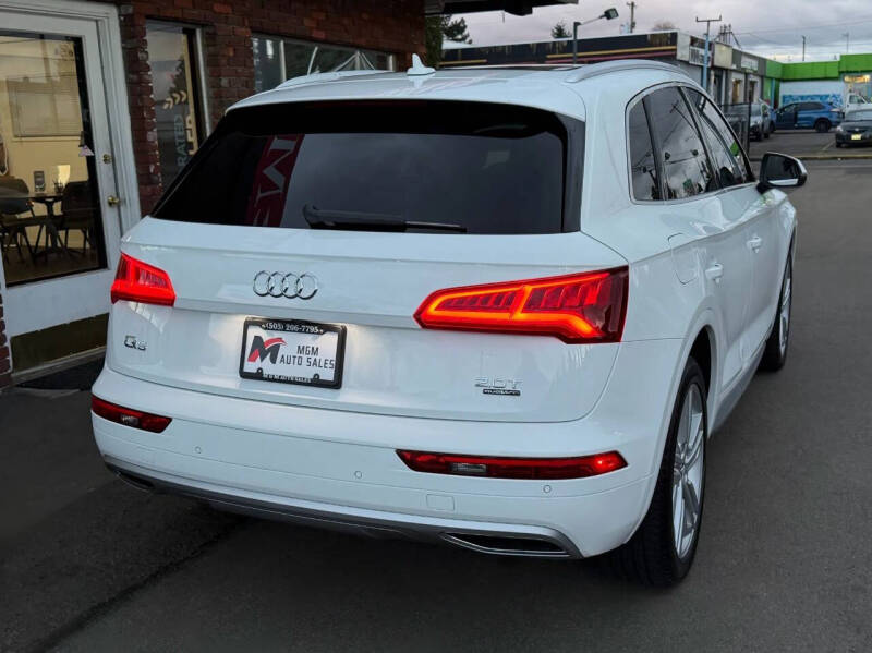 2018 Audi Q5 2.0T quattro Premium Plus