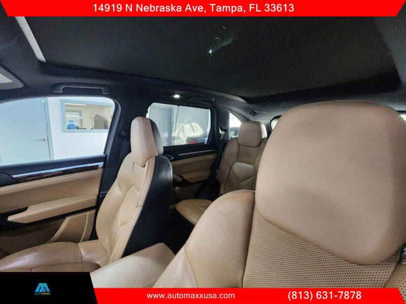 2016 Porsche Cayenne S E-Hybrid