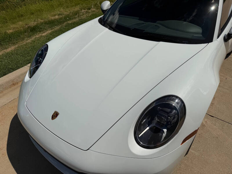 2021 Porsche 911 Carrera