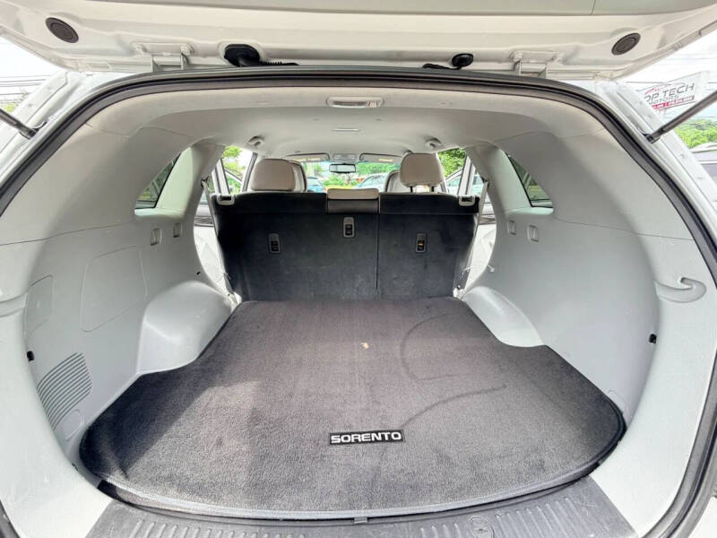 2012 Kia Sorento LX