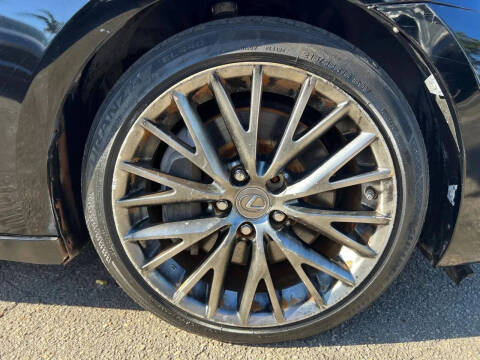 2017 Lexus IS 200t