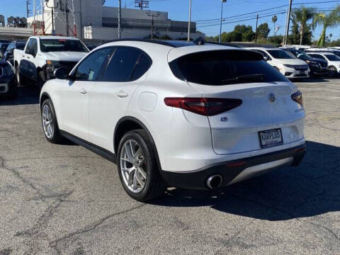 2019 Alfa Romeo Stelvio Ti Sport