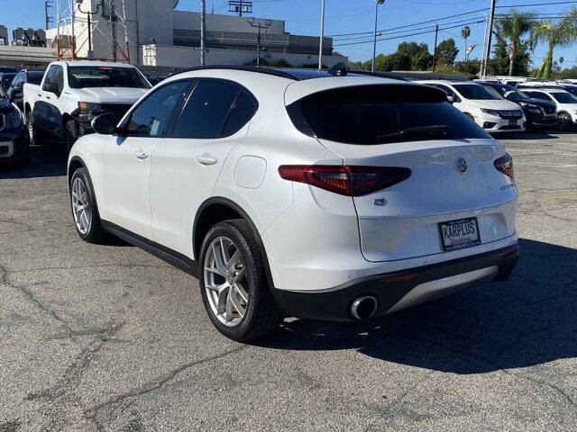 2019 Alfa Romeo Stelvio Ti Sport