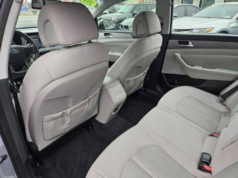 2015 Hyundai Sonata SE