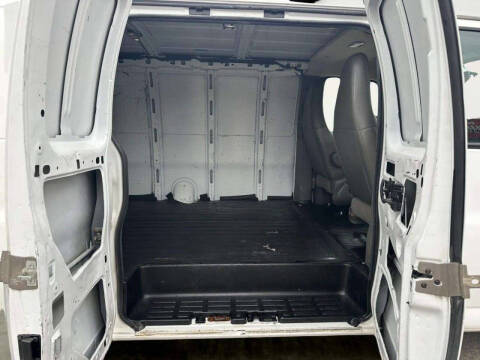 2020 Chevrolet Express 2500