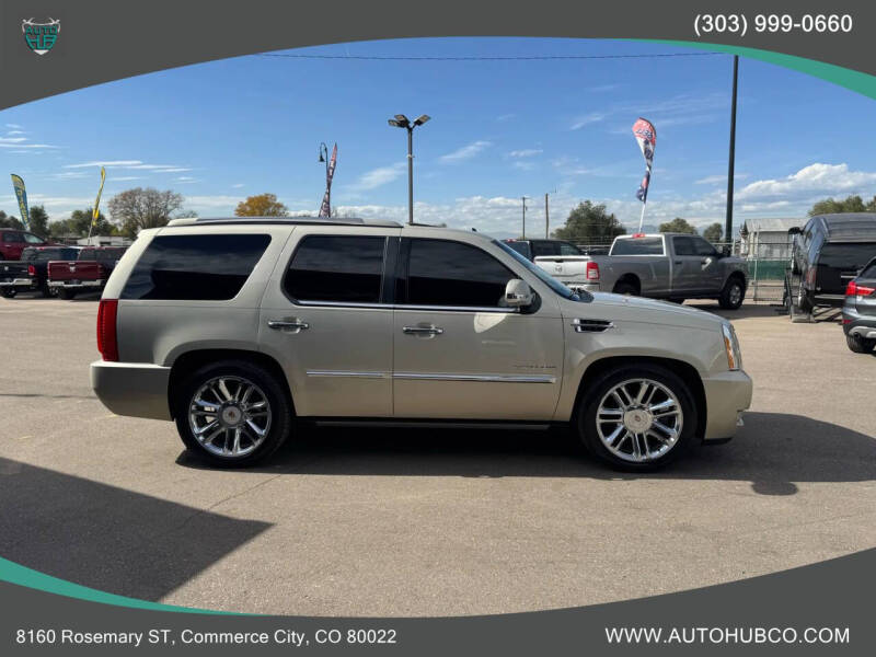 2013 Cadillac Escalade Platinum Edition