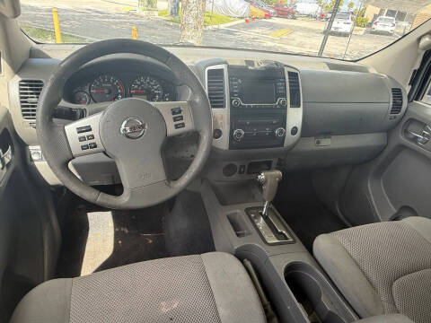 2017 Nissan Frontier SV