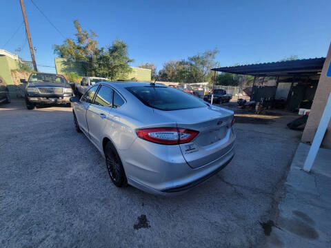 2014 Ford Fusion SE