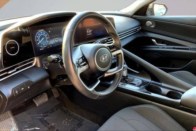 2023 Hyundai Elantra